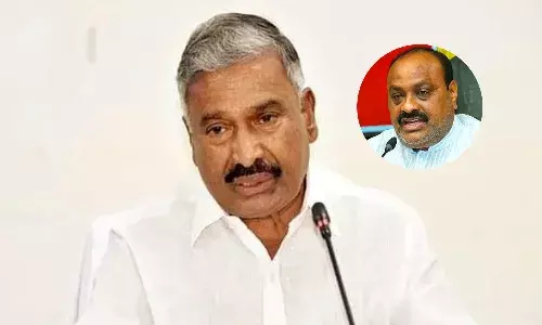 చంద్రబాబు రాజకీయ వికలాంగుడన్న మంత్రి పెద్దిరెడ్డి.. అచ్చెన్నాయుడు ఆగ్రహం