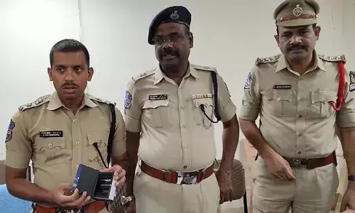 Hyderabad, arrest, drugs, dictionary boxes