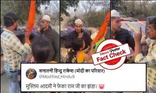 fact check,  muslim man, remove saffron flag,  scripted ,