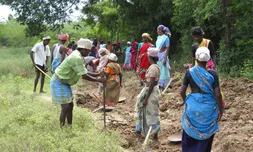 Union Govt, Mahatma Gandhi NREGA, Wages, National news