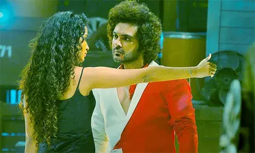 Movie Review : టిల్లు స్క్వేర్ రివ్యూ