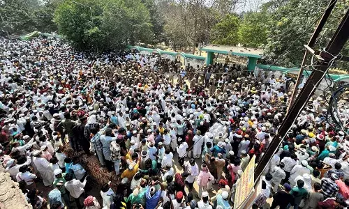 ఆ గ్యాంగ్స్టర్ అంత్యక్రియలకు ఎంత మంది జనం వచ్చారో తెలుసా.?