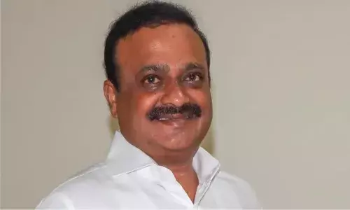 కూటమి తరపున అక్కడి నుండి పోటీ చేస్తున్న వల్లభనేని బాలశౌరి