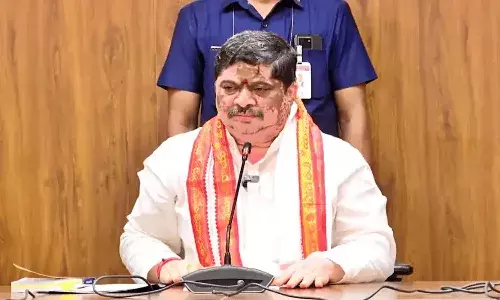 కేటీఆర్.. ఒళ్లు దగ్గర పెట్టుకొని మాట్లాడాలి : మంత్రి పొన్నం