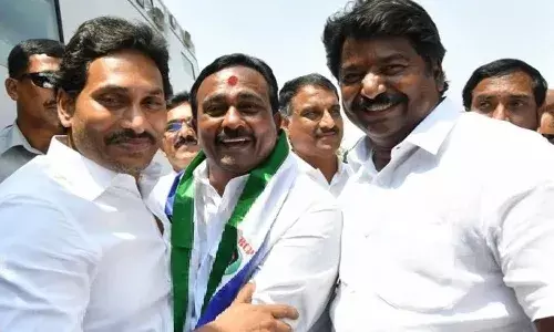 వైసీపీలో చేరిన పితాని బాలకృష్ణ