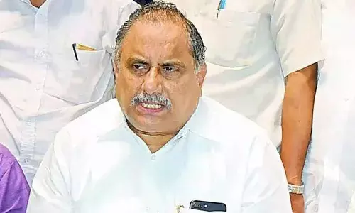 mudragada padmanabham, comments,  pawan kalyan, chandrababu,