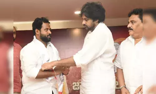 ఆ అభ్యర్థిని మార్చేసిన జనసేనాని