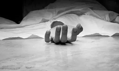hyderabad, tragedy, father, suicide ,
