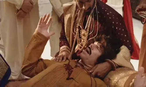 రాజమౌళి డైరెక్షన్ లో డేవిడ్ వార్నర్ యాక్ట్ చేస్తే ఇంత అరాచకమా..!