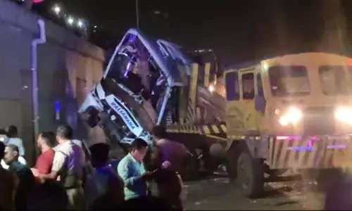 bus falls from flyover, Odisha, Jajpur, Crime