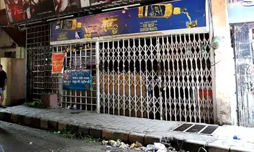 మందుబాబులకు బ్యాడ్ న్యూస్.. రేపు దుకాణాలు బంద్.!
