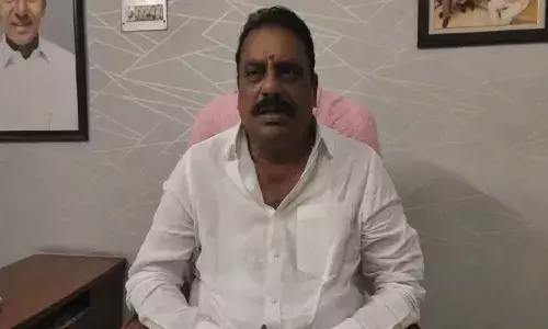 MLA Prakash Goud : సీఎం పార్టీలోకి ఆహ్వానించారు.. కానీ కార్యకర్తలు మాత్రం..