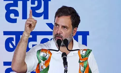 అకస్మాత్తుగా అస్వస్థతకు గురైన రాహుల్.. ఏమైంది..?