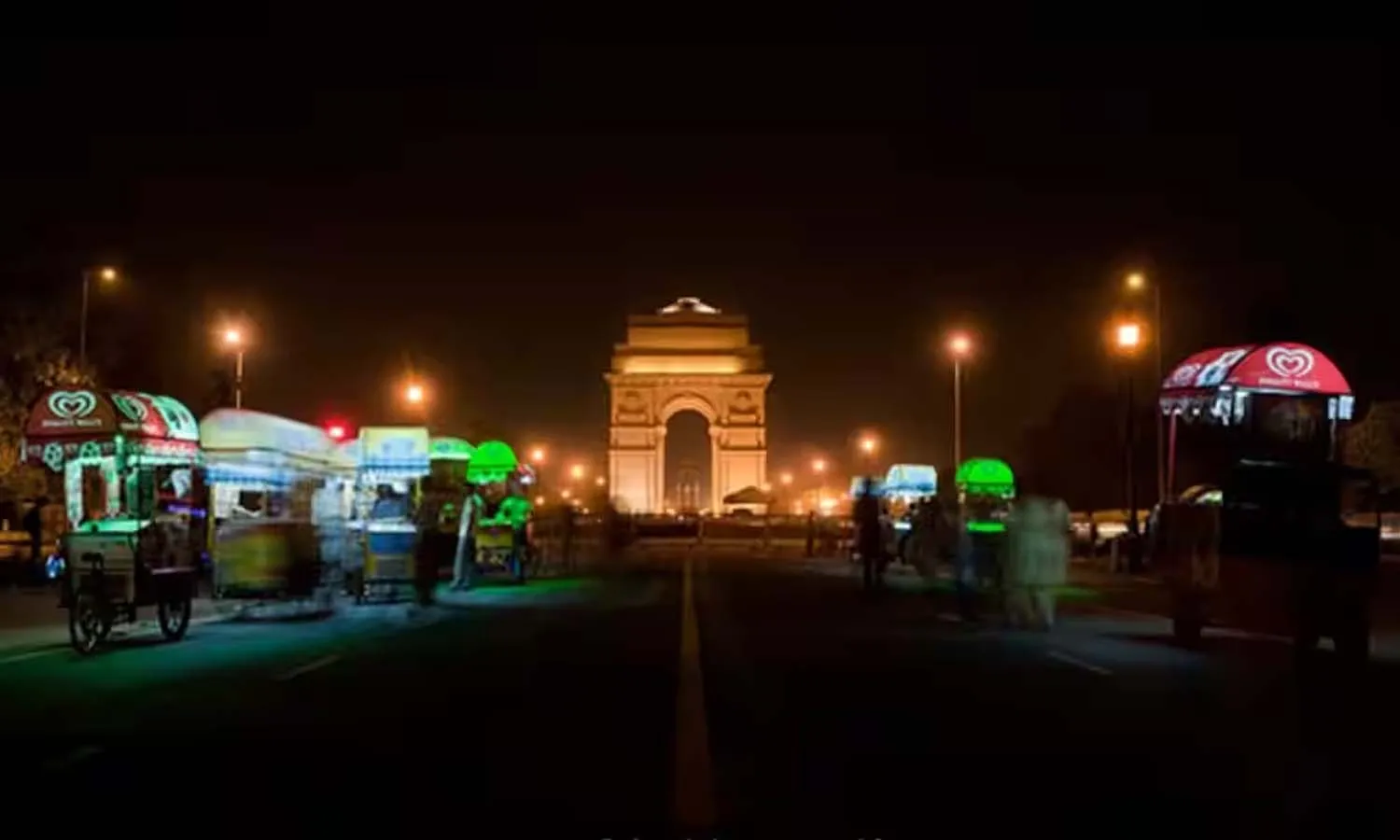 Delhi, Ice cream vendor, India Gate, arrest