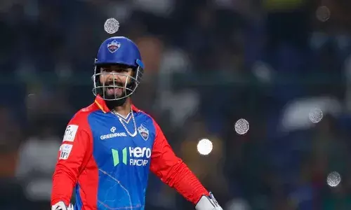 యానిమల్ సినిమాలోని ఆ సూపర్ హిట్ పాట పాడుతూ బ్యాటింగ్ చేసిన పంత్..!