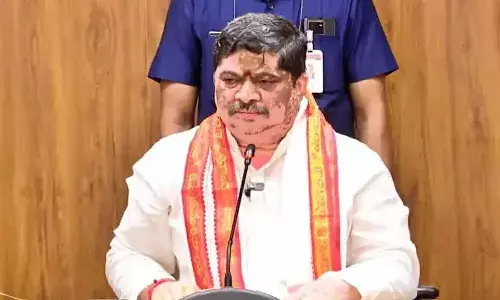 telangana, congress, minister ponnam,  bandi sanjay,