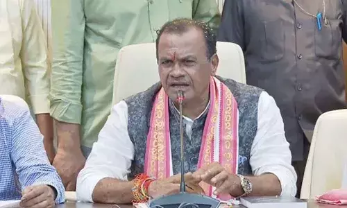 telangana, minister komatireddy,  congress,
