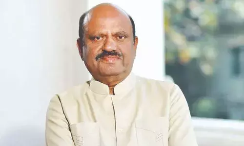 Raj Bhavan, Bengal Governor, molestation, Crime