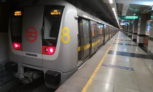 Teen, Delhi Metro, Crime news