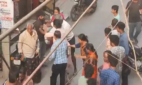 hyderabad, hostel owner, attack,   viral video,