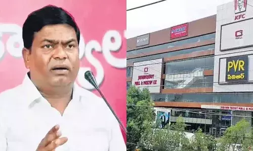 బీఆర్ఎస్ మాజీ ఎమ్మెల్యే జీవన్రెడ్డి మాల్ను సీజ్ చేసిన టీఎస్ఆర్టీసీ