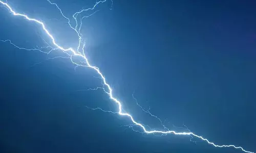 Vikarabad : పిడుగుపాటుకు ముగ్గురు మృతి