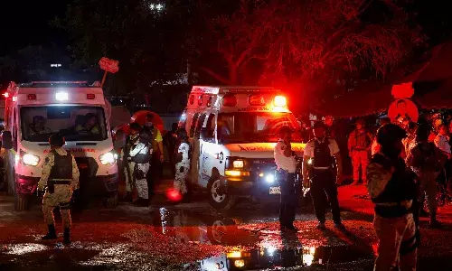 mexico, political party meeting, stage, collapse, five dead,