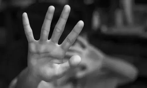 మైనర్ బాలికపై అత్యాచారం.. పోలీసుల అదుపులో నిందితుడు