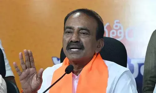 ప్రజలు కాంగ్రెస్తో ఉంటే ఆ రెండు చోట్ల ఎందుకు గెలవలేదు : ఈటల