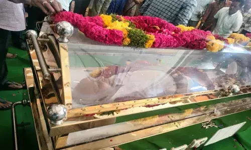 రామోజీ రావు అంత్యక్రియలు అప్పుడే