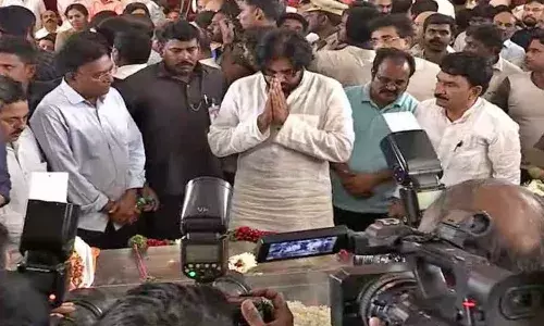 janasena, pawan kalyan,  condolence, ramoji rao ,