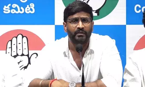 ఇక్కడ చూసే.. అక్కడ నీట్ పేపర్ లీకేజీ చేశారు : ఎమ్మెల్సీ వెంకట్