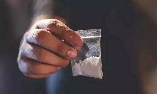 గంజాయి సేవిస్తూ, పబ్బులకు తిరుగుతూ.. అడ్డంగా దొరికిపోయిన డీజే