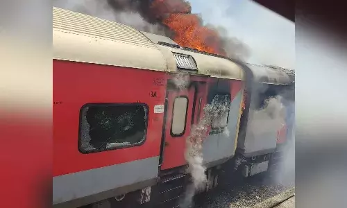 train coaches, fire, SCR office, Mettuguda, Hyderabad