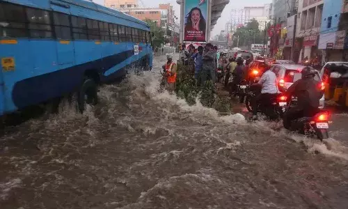 Heavy Rains, Hyderabad, traffic jam, IMD