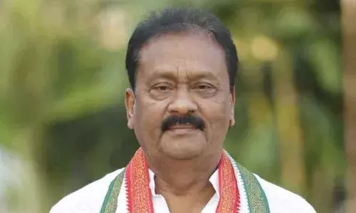బీఆర్ఎస్ ఖతం అయ్యింది.. పార్టీ ఆఫీస్ కోసం ఇచ్చిన భూములు వెనక్కి తీసుకోవాలి