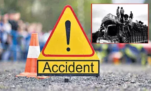 medak, road accident, four people dead ,