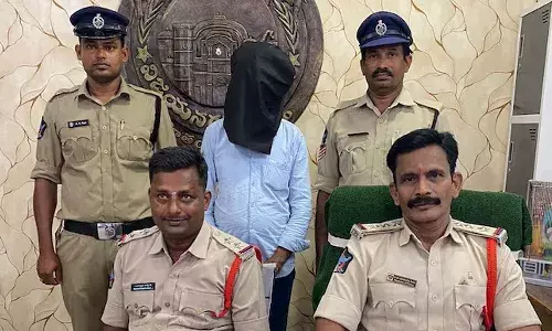 assault, Andhrapradesh, Visakhapatnam, arrest, Crime