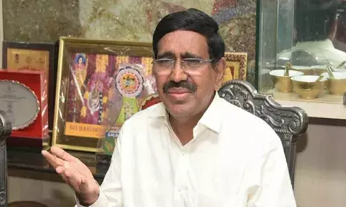 విభజన చట్టం ప్రకారం రాష్ట్రానికి రావాల్సిన ఆస్తులపై మంత్రి నారాయణ సమీక్ష