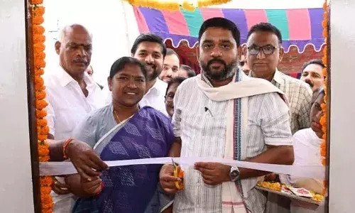 Minister Seethakka, parents,government schools, Telangana