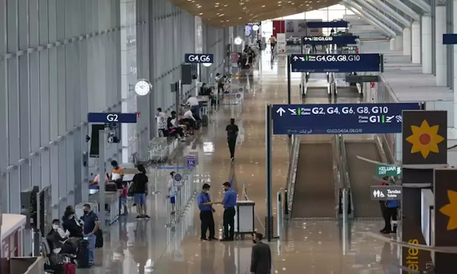 passengers, ill, gas leak, Malaysia, Kuala Lumpur airport