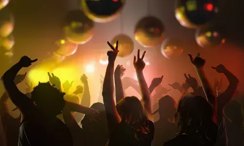 hyderabad, pub, drug ,24 members positive,