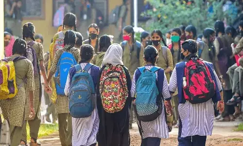 Telangana government,  four days, holiday,  students,