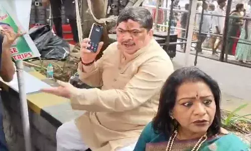 hyderabad, balkampet yellamma,  protocol issues,