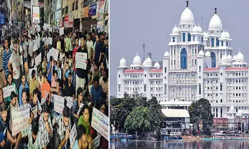 telangana, youth, protest, secretariat, dsc postpone,