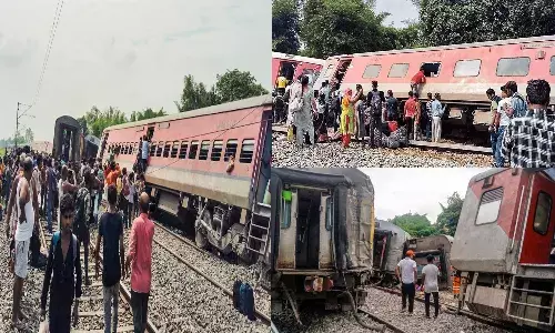 uttar Pradesh, train accident, three dead, 30 injured ,