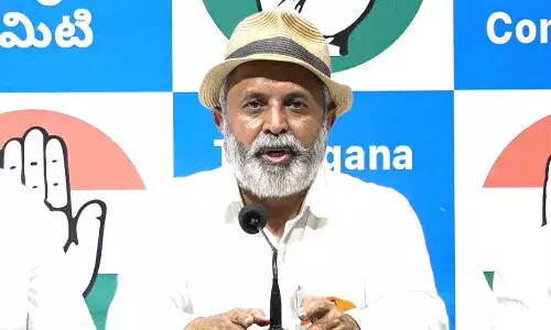 ప్రభుత్వాన్ని కాపాడుకోవడానికే ఆ రాష్ట్రాలకు ప్రత్యేక ప్యాకేజీలు