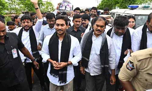YSRCP, YS Jagan Mohan Reddy, protest, Delhi, APnews