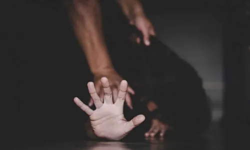 Telangana : పదేళ్లు జైలు శిక్ష అనుభవించి వచ్చి.. కూతురుపై లైంగిక వేధింపులు