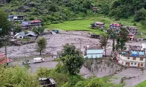 Himachal Pradesh, Uttarakhand, cloudbursts,   heavy rainfall
